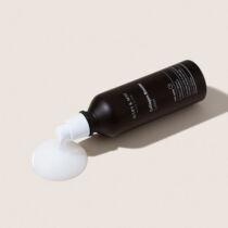 Mary & May Collagen Booster Lotion texture