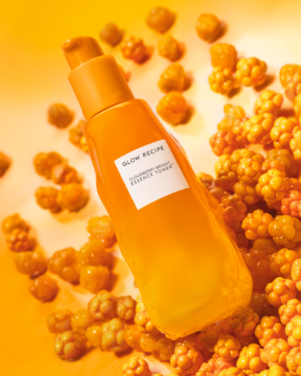 Glow Recipe Cloudberry essence toner in pakistan