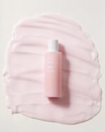 ANUA - Peach 77 Niacin Conditioning Milk with texture