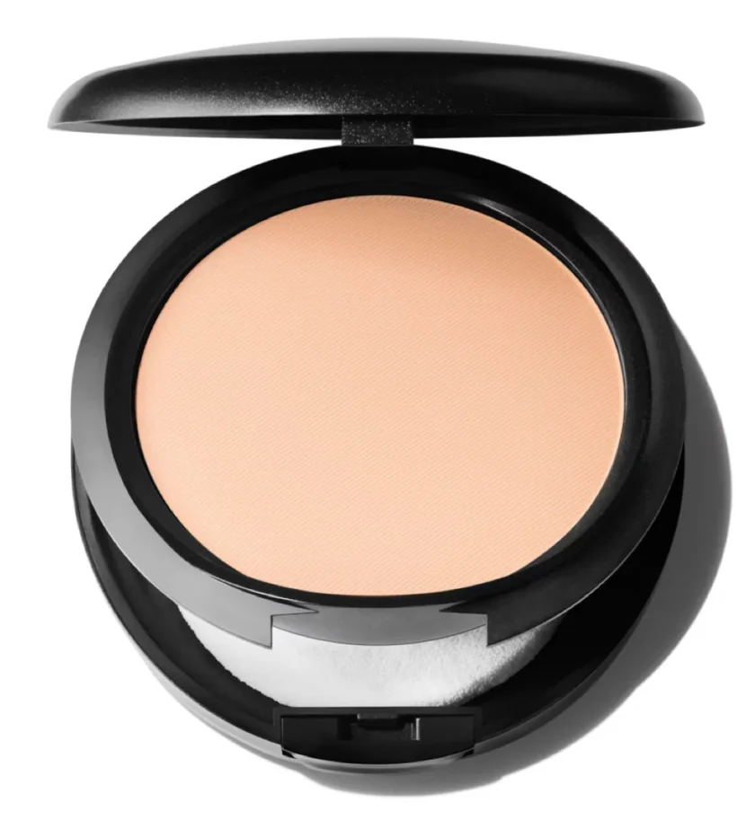 MAC Studio Fix Powder Plus Foundation nc 15 in pakistan