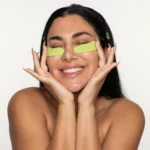 Huda Beauty- WISHFUL EYE LIFT & CONTOUR