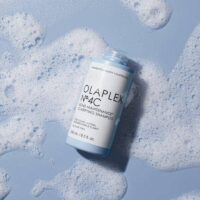 Olaplex - No.4C Bond Maintenance Clarifying Shampoo 250 ML
Effectively addresses both high & low porosity