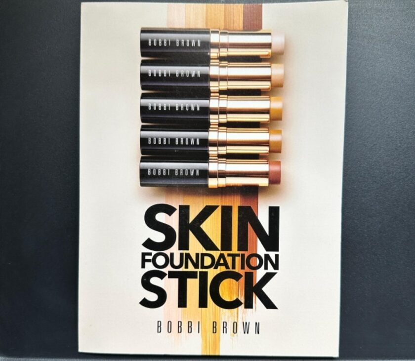 BOBBI BROWN SKIN FOUNDATION STICK
(Shade Card)