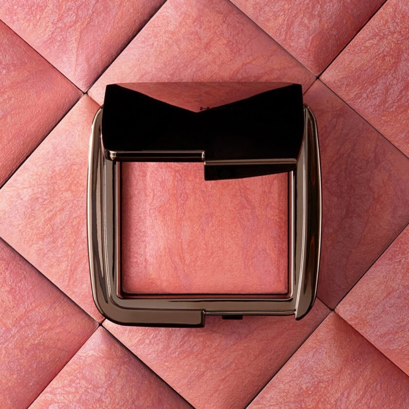 Hourglass Ambient Lighting Blush Collection
Sublime Flush