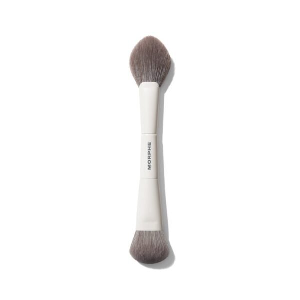 Morphe M200 Dual-Ended Cream and Powder Blush Brush featuring its signature black handle, dense stippling head, and soft angled powder head on Glamit Pakistan.