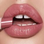 Charlotte Tilbury Hyaluronic Happikiss Lipstick Balm Pillow Talk - Image 2