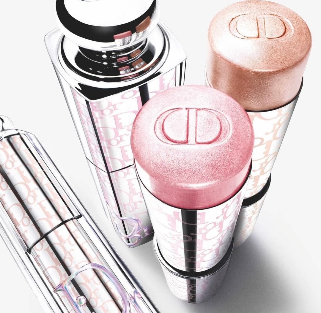 DIOR Backstage Glassy Glow Highlighter Stick Balm dewy glowing makeup stick on glamit.pk