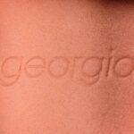 Benefit Cosmetics Georgia Golden Peach Blush mini (0.14 oz) - Image 2