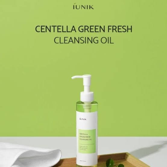 IUNIK Centella Green Fresh Cleansing Oil 200ml available on GLAMIT PK